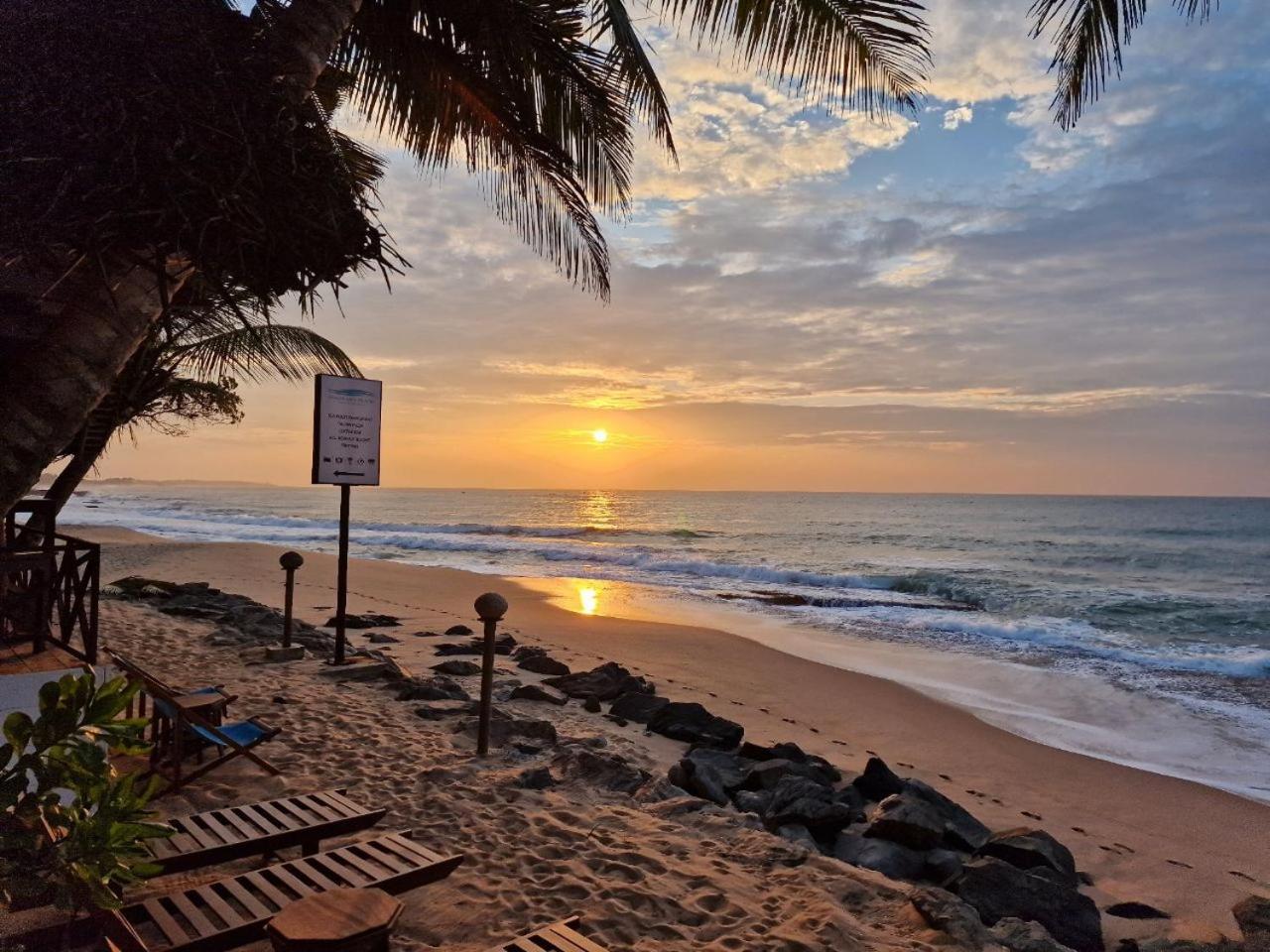 Panorama Beach Hotel แทนกาลเล ภายนอก รูปภาพ